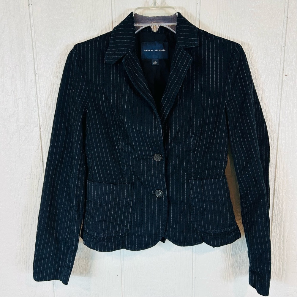 Banana Republic Navy Blue and White Pinstriped Blazer Classic Suit Jacket